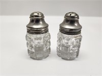 MID CENTURY CLEAR GLASS S&P SHAKERS