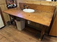 Vintage Table/Wash Basin