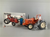 Vintage 1/16 Scale Ertl Toy Farmer Allis-Chalmers