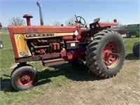 Farmall 806D, NF, shows 49hrs(not actual)