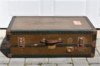 12" x 21" x 36" Vintage Travel trunk