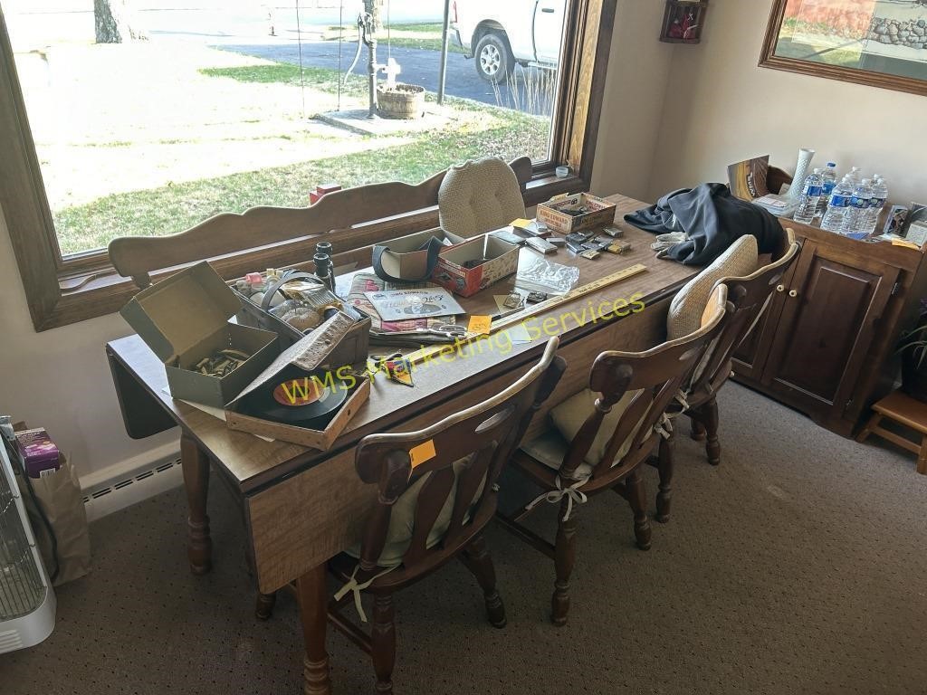Drop Leaf Dinning Room Table, 3 Chairs, 1 Bench