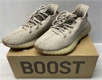 Sz 5.5 Adidas Yeezy Boost 350 V2 Shoes - NEW