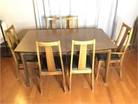 Mid Century Mod Hooker Walnut Dining Table &Chairs
