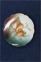 A Bavarian Pear Foliated Plate