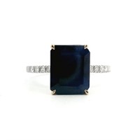 14ct W/Y/G Sapphire 2.79ct and diamond ring
