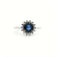 9ct W/G Sapphire 1.03ct ring
