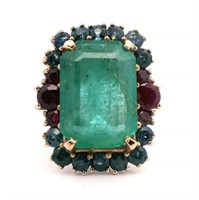 14ct y/g emerald, ruby & sapphire ring