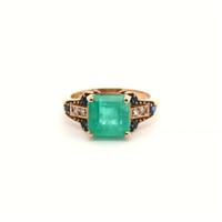 14ct y/g emerald (2.27ct), sapphire & dia ring