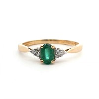 14ct Y/G Emerald and diamond ring