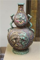 Chinese pottery gourd shape dragon vase