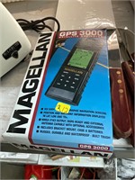 Magellan GPS 3000 Satellite Navigator