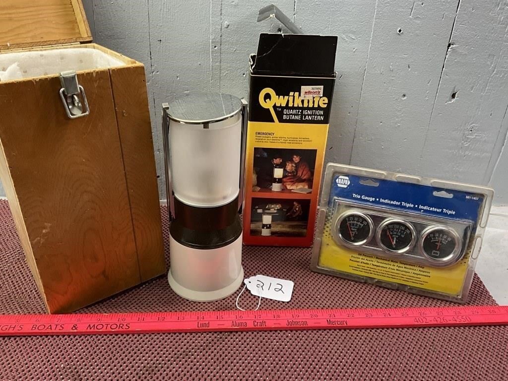 Quiklite Lantern & Trio Car Parts Gage