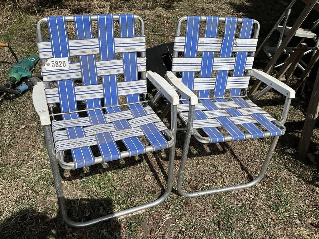 Alumn Lawn Chairs