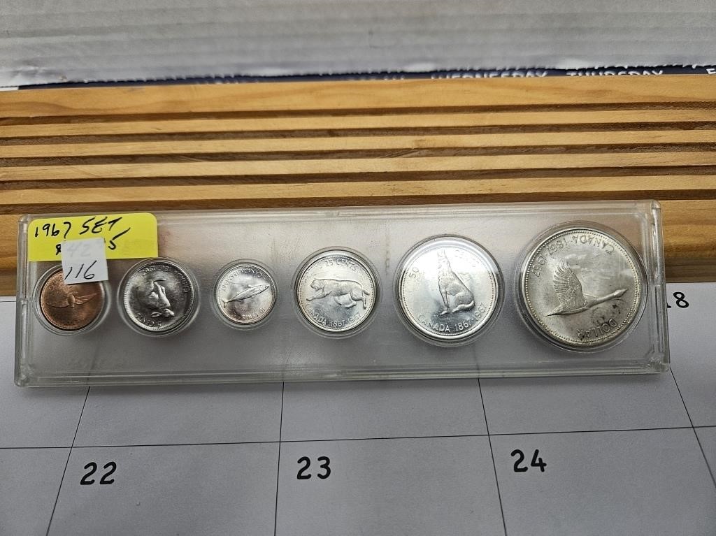 1967 COIN SET IN PLASTIC