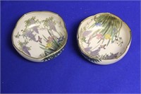 A Pair of Vintage Japanese Signed Kutani Bowls