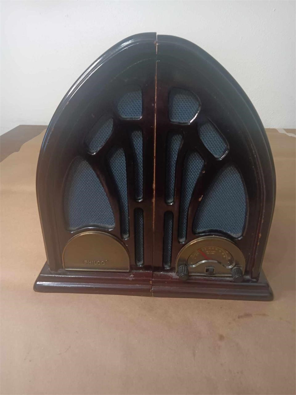 PHILCO CATHEDRAL RADIO BOOK ENDS