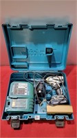 Very nice makita cordless drill set in case