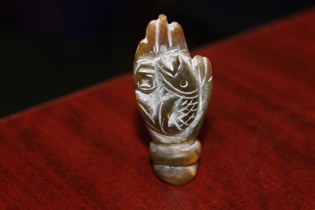 A Chinese Hand Pendant