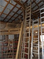 16' OLD WOOD BARN LADDER SELLING AS IS