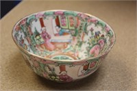 Antique/Vintage Chinese Rose Medallion Bowl