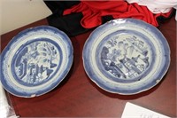 Lot of Two Chinese Export Plates