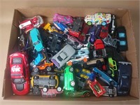 LOT DEAL OF ASSORTED CARS