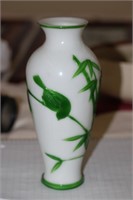 Antique Chinese Green and White Peking Glass Vase