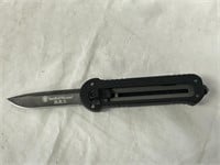 Smith & Wesson H.R.T. Spring Loaded Knife