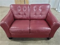 Tufted Leather Ruby Loveseat