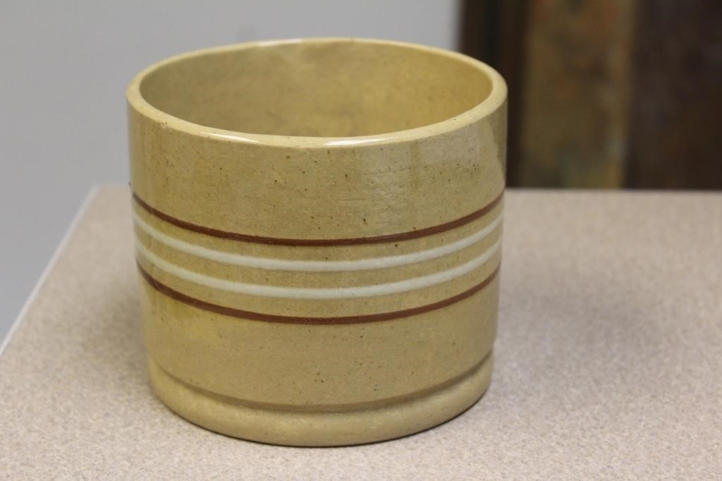 Unmarked Roseville Pottery Container