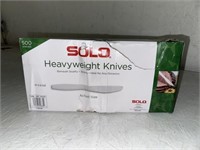 BOX OF SOLO KNIVES