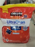 Kirkland - Laundry Detergent Pods