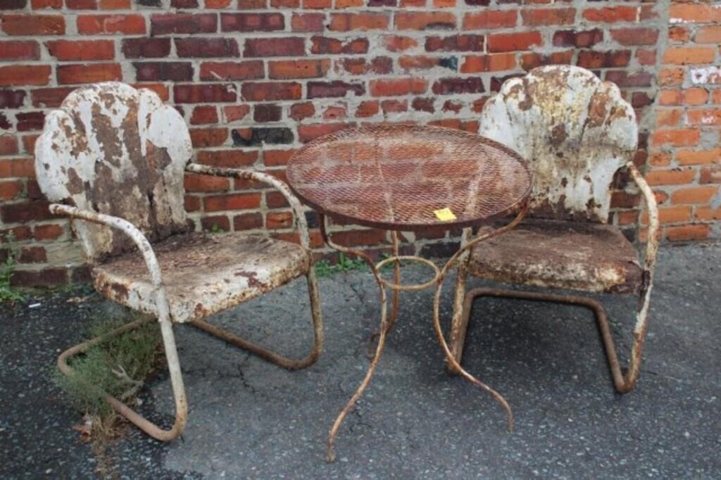 1930's Metal Patio Set as in found condition