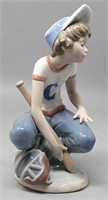 LLADRO 1985 Little Leaguer Catcher #5290 Figurine