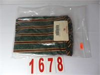 209408 Liner Medium Purse Cranberry stripe