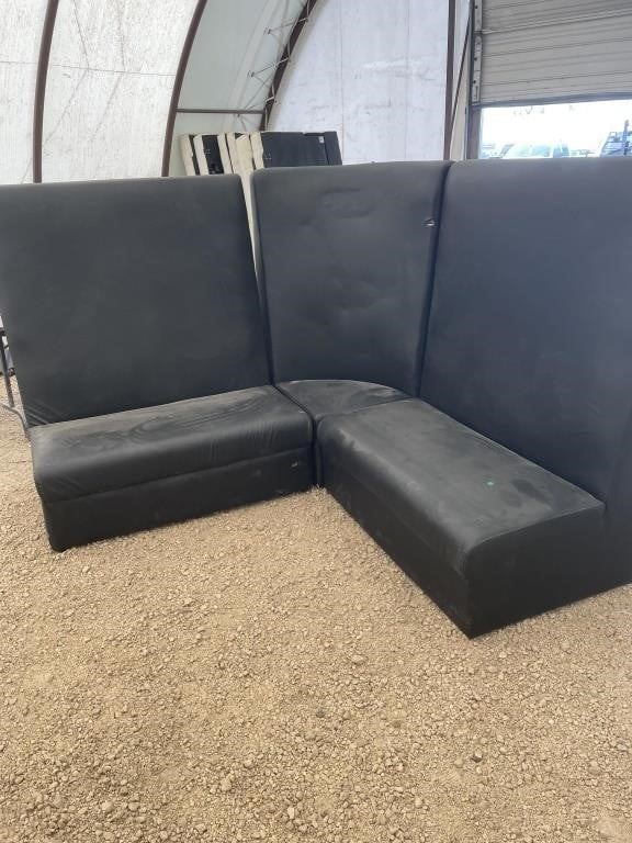 3 Piece Vinyl . Black Stained .80 by 80 by 58