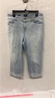 R5) WOMENS SIZE 14 REALLY CUTE JEANS, NYDJ