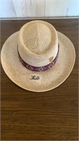 Men’s size small hat