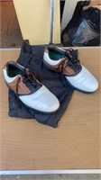 Men’s size 9 Footjoy Golf Shoes