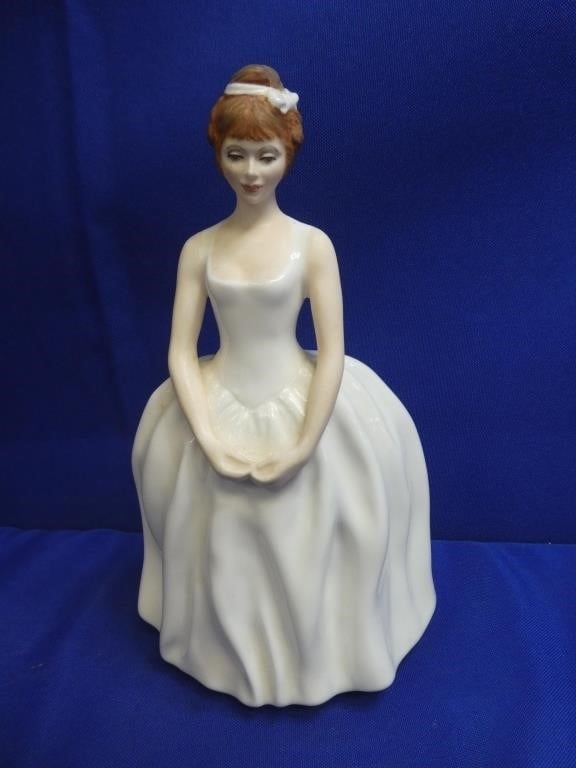Royal Doulton " Ann " H N 2739 Figurine