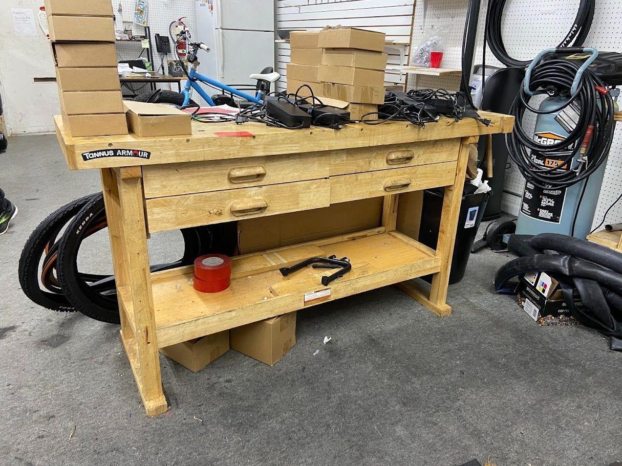 6' Work table, drawer contents included