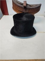 Vintage TOP HAT AND LEATHER CASE