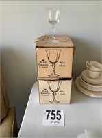 2 Boxes Of Wine Glasses(Room 3)