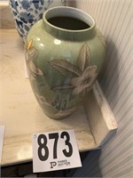 Vase(Room 5)