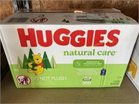 Huggies naturalcare plant-based baby wipes