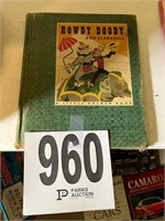 Vintage Howdy Doody Book(Room  7)