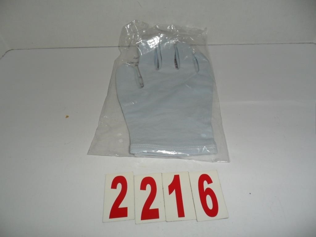 Gloves for handling collectibles
