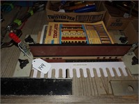DOVETAIL JIG WITH BOOKS