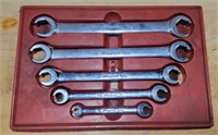 Snap on wrench set.  Standard